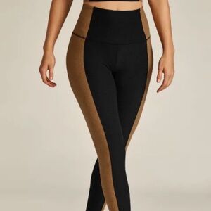 NWT BEYOND YOGA
W VITALITY COLORBLOCK LEGGING Sz S/P/P